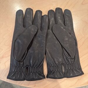 Coach leather gloves